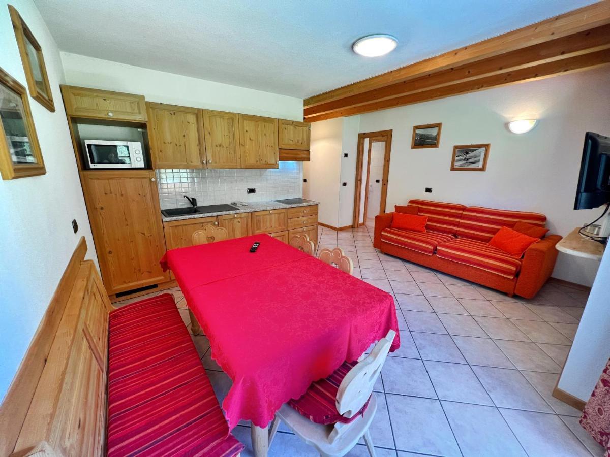 Apartamento Bait Da Jembro Livigno Exterior foto