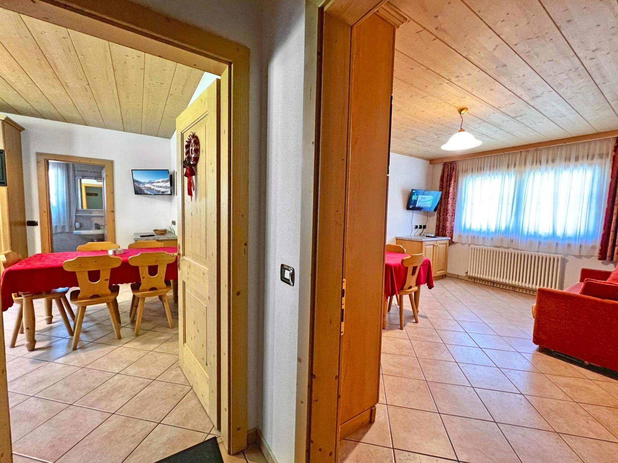 Apartamento Bait Da Jembro Livigno Exterior foto