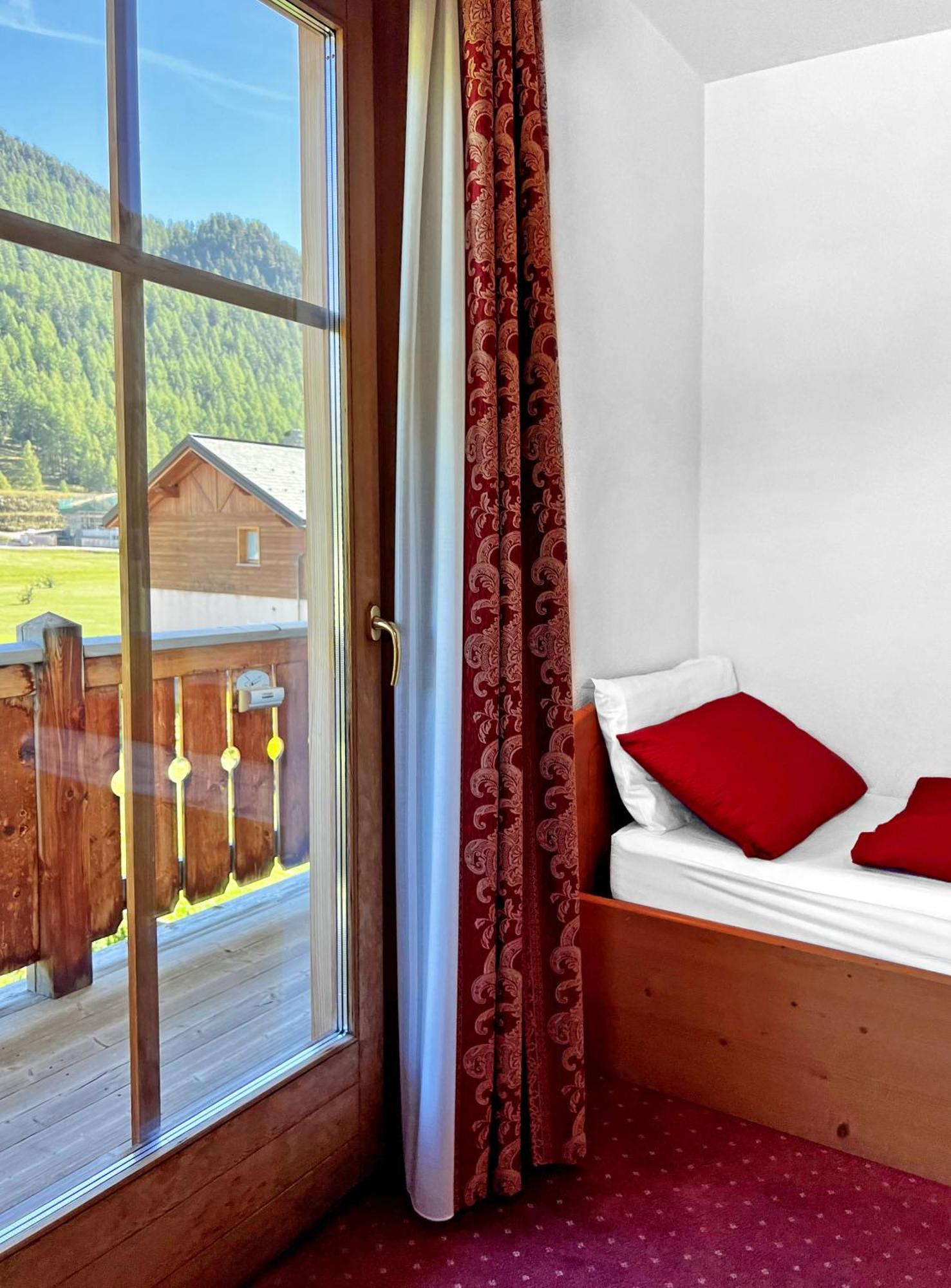Apartamento Bait Da Jembro Livigno Exterior foto